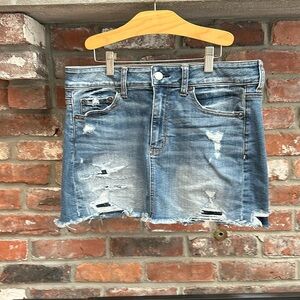American Eagle Mini denim skirt distressed Super Stretch blue size 8